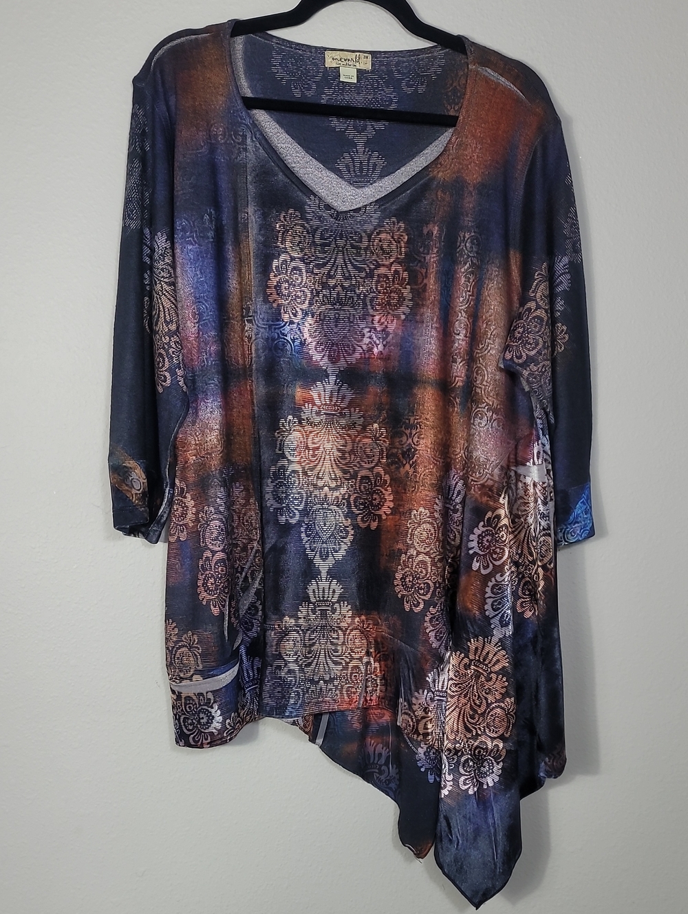 One World Asymmetrical Velvet Top Size 3X Womens Plus